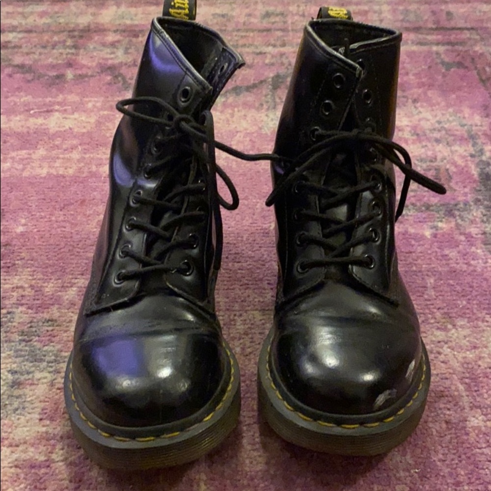 Black Dr. Marten’s - 1460 Lace up boots